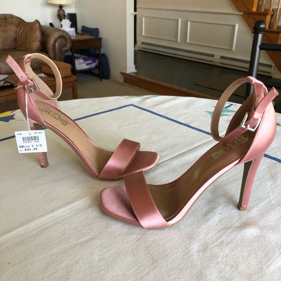 Brash Shoes - Brash Pink Strap Heels - Size 5.5 (Brand New)